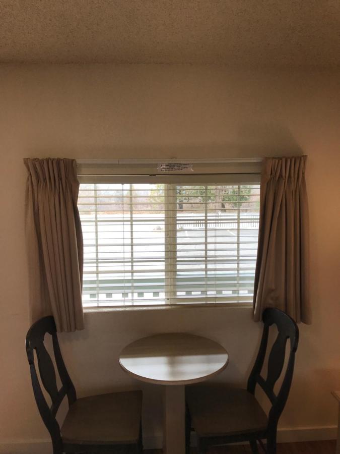 מאונט שסטה Cold Creek Inn מראה חיצוני תמונה